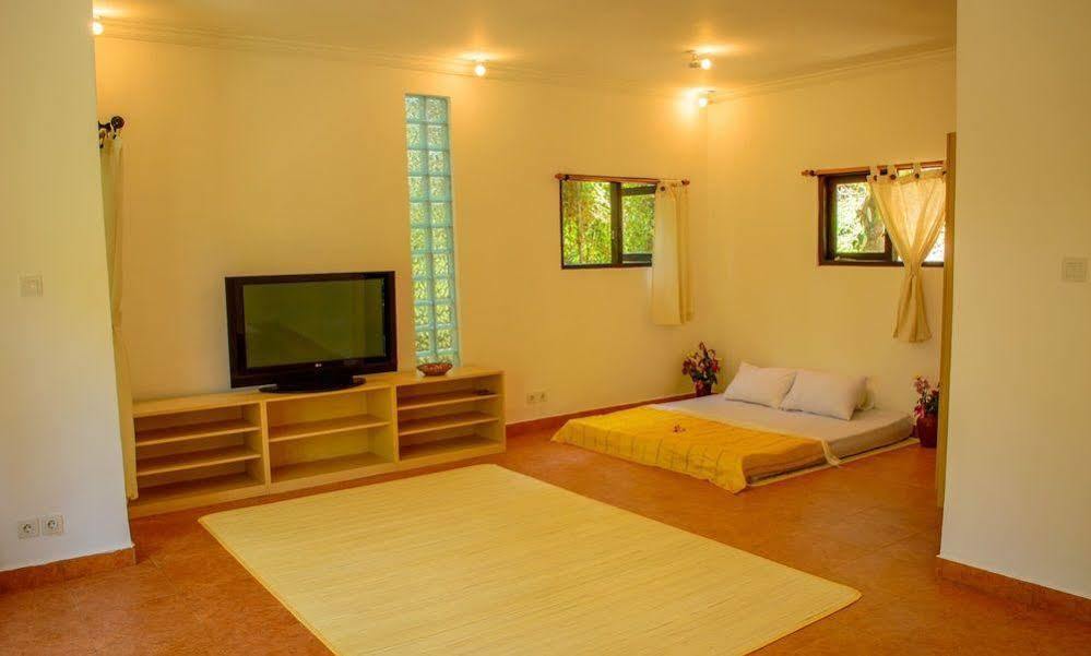 Shanti Toya Ashram Mambat Kültér fotó